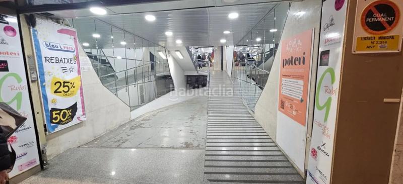 Foto bf45ff00-90b2-47bd-afe1-bffe79de1e5d. Geschäftsraum in Centre Rubí