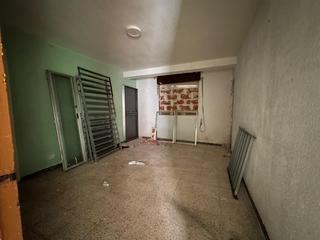 Pis  Badalona - cl pere martell. Piso en venta en badalona