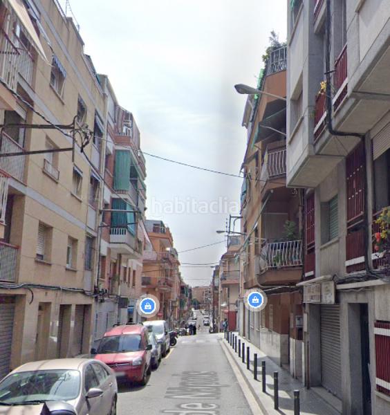 Foto 201230ed-a942-4070-aed8-729178a4a4ec. Aparcament cotxe a Llatí Santa Coloma de Gramenet