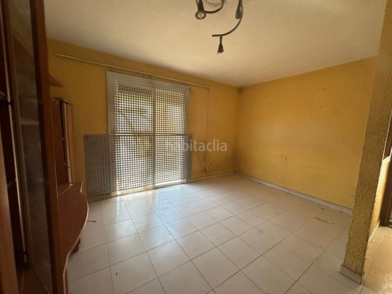 Foto 06a0761f-1143-49db-8c22-4d2aa602f91f. Piso  en venta en Rocafonda Mataró