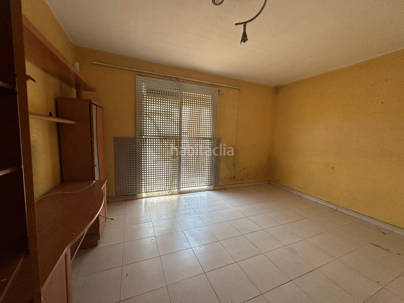 Foto d690c8f6-e997-4c20-b8d0-aa09c5641146. Piso  en venta en Rocafonda Mataró