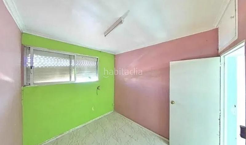 Foto 0f703a4f-b50b-4257-91c6-478eb9d7b150. Piso  en venta en Ciutat Meridiana Barcelona
