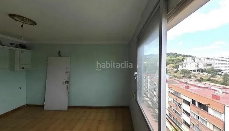 Foto 59e62419-d29d-49f5-bf5f-da1f04fe6ce7. Piso  en venta en Ciutat Meridiana Barcelona