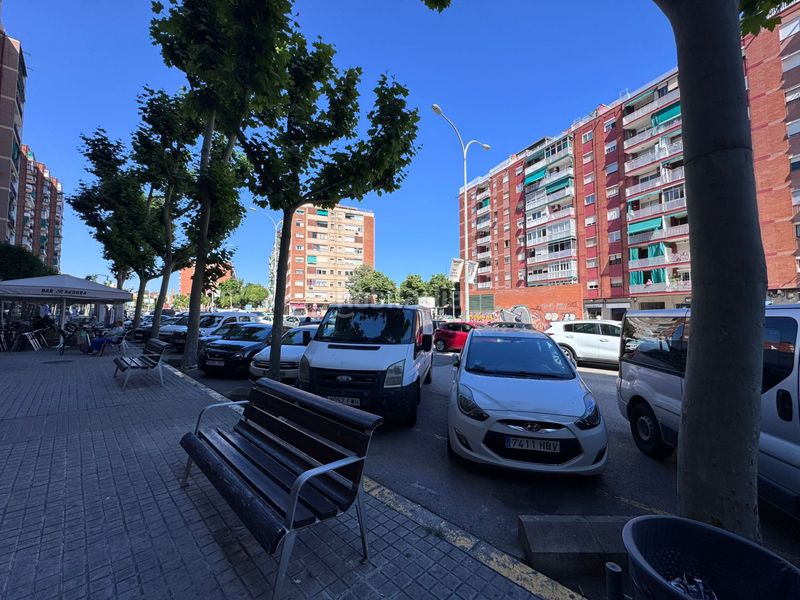 Foto 4bb7cd81-e1e9-42f7-9475-4e3a2e7ac8c8. Pis a Llefià Badalona