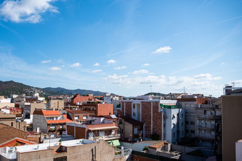 Foto 7cc88768-ea16-4cb1-810b-cf64fa7d80c1. Àtic amb calefacció a Bufalà Badalona