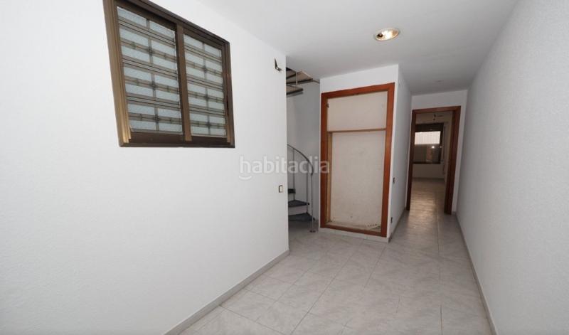 Foto 6f3cad2b-0fb1-41c3-a052-21027d32c406. Piso dúplex en finca con pocos vecinos en Ca n'Anglada Terrassa