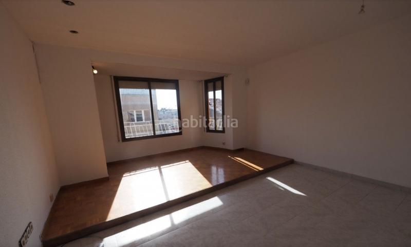 Foto a01db578-730a-4873-891f-fd2edca7b98f. Piso dúplex en finca con pocos vecinos en Ca n'Anglada Terrassa