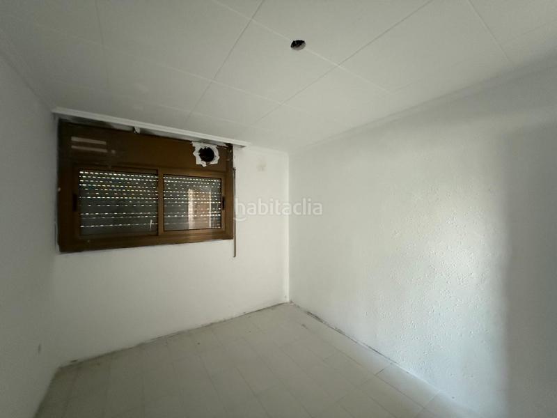 Foto 3204e35b-7ddb-4aef-abbb-b0c2a205ead5. Ático piso en calle archidona en Can Puiggener Sabadell