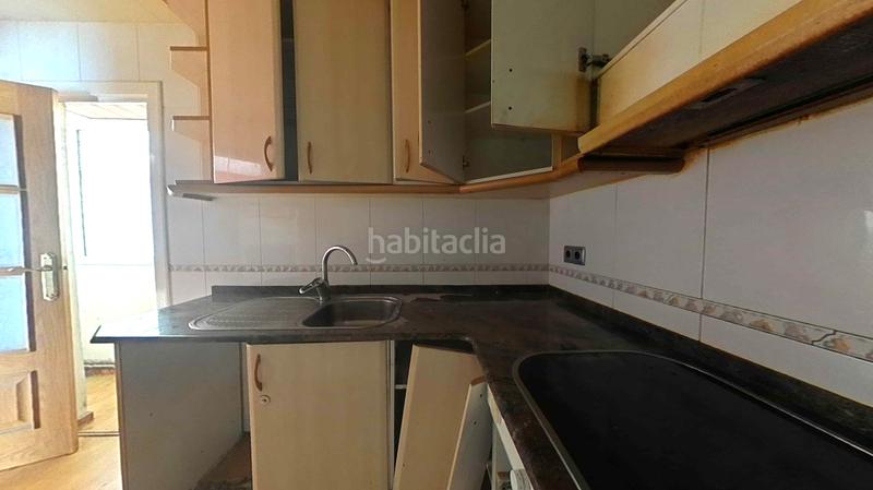 Foto b03c59d3-03bf-43c0-922e-cbb1d05a5455. Piso  en venta en Ca n'Oriac Sabadell