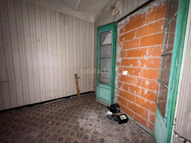 Foto e2b20cdb-ccac-467c-9659-e7a6fd88276e. Casa adosada casa en venta en Centre Figueres