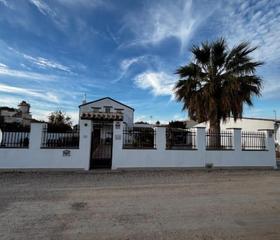 Haus  Lomas del rame 197. Chalet independiente con piscina en los alcázares  espacio, priv