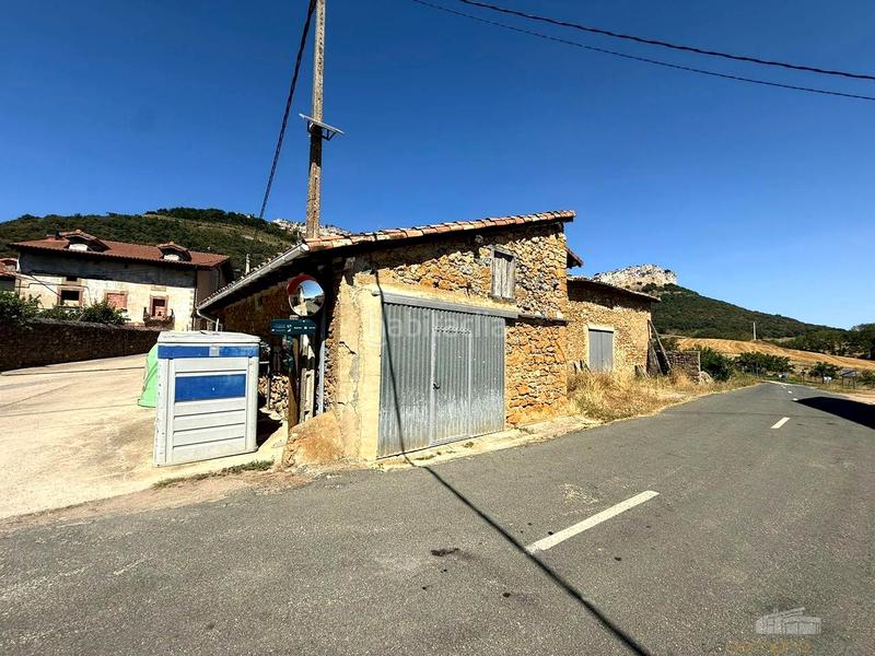 Foto ba7988a9-8722-402b-92f8-7ff424dce507. Casa en Bernedo