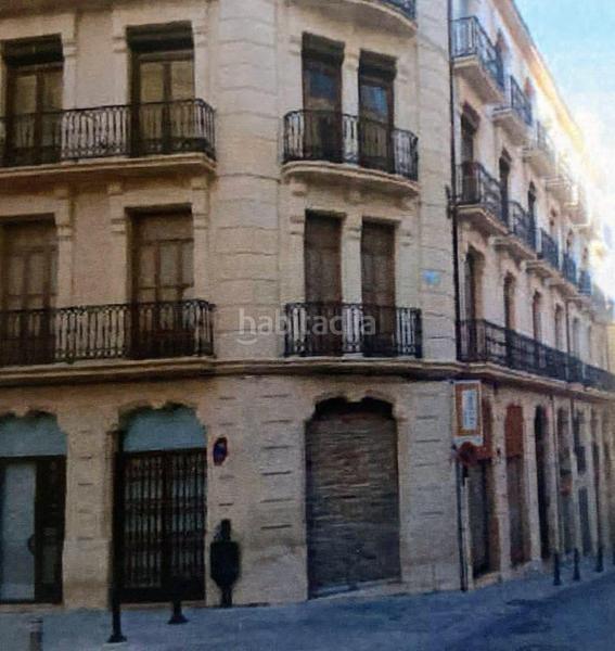 Foto ac7262e0-d0c6-4afd-8474-abc7272a5bda. Piso atención inversores piso con encanto en finca noble, centro histórico de alcoy, con inquilino en Alcoi