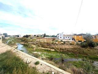 Piano terra  Carrer sant antoni. Céntrico piso en verger