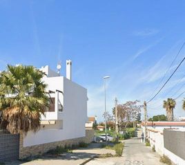 Casa aparellada a Playa De Sancti Petri 168