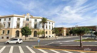Estudi  Goleta. Fant�stico estudio en c�diz