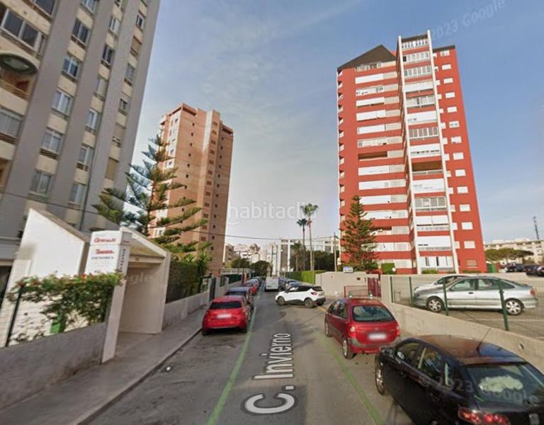 Foto c33494de-3436-4655-98c5-6e52df58fa66. Planta baixa amb piscina a Juzgados - Plaza de Toros Benidorm