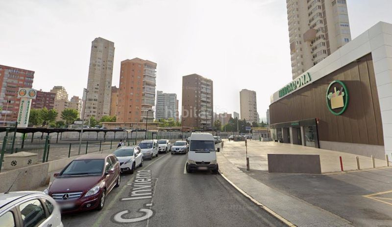 Foto c51eba9a-8be9-48c8-bca8-4a6b41fa84c7. Planta baixa amb piscina a Juzgados - Plaza de Toros Benidorm