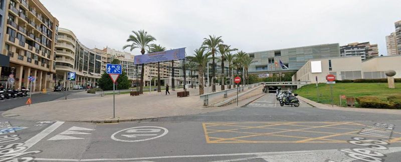 Foto dd39c4cd-4177-4c61-bf19-1bbb9210b5f1. Pis a Juzgados - Plaza de Toros Benidorm
