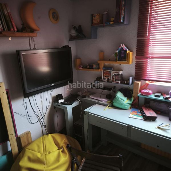 Foto dc5bfdf4-dbb0-4105-8967-15646e632918. Piso céntrico piso en Los Ángeles-Jarandilla Torrelodones