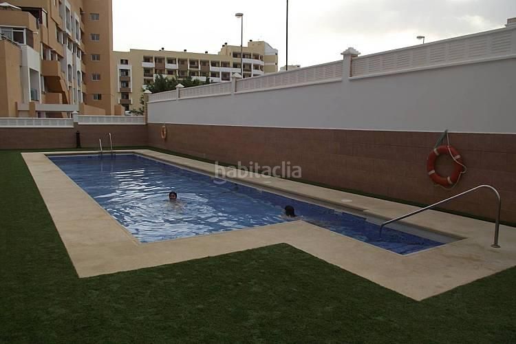 Foto a5cd778c-57de-4930-9db7-3e3374324f2d. Pis amb piscina a Aguadulce Sur Roquetas de Mar