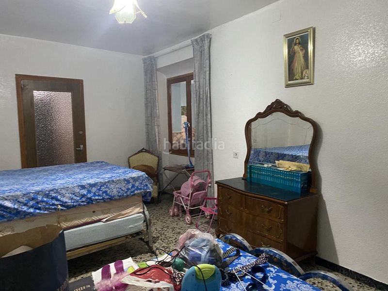 Foto b6146e58-c76e-4c0f-bc60-49197112f35a. Casa amb aparcament a Almagro