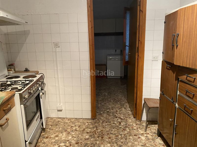 Foto eb8339fa-1207-4af7-9710-bf499f2e21a0. Casa amb aparcament a Almagro