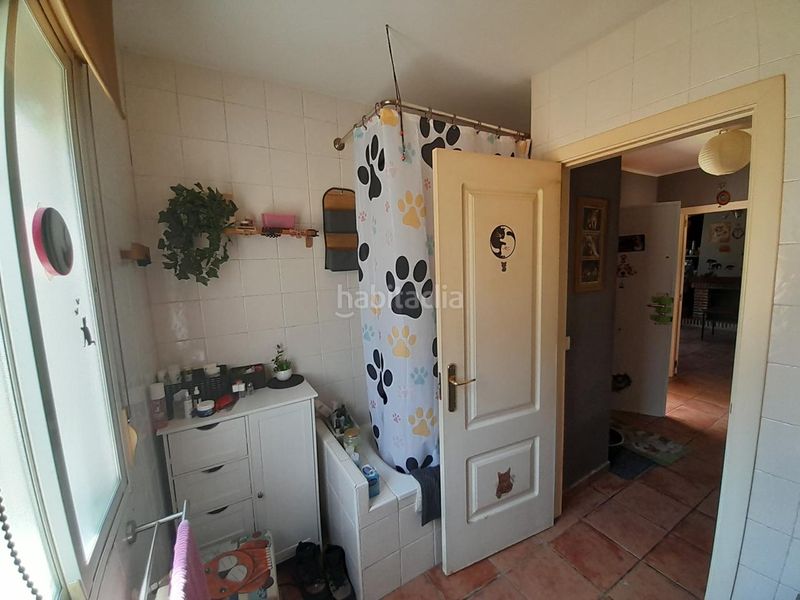Foto 8d0f4ebb-4ab2-4ab6-b78f-6c302db4e9b0. Haus mit heizung in Marugán