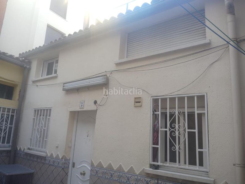 Foto 38e53e6e-9908-4b38-ba3a-6b6897f2e274. Casa a Numancia Madrid