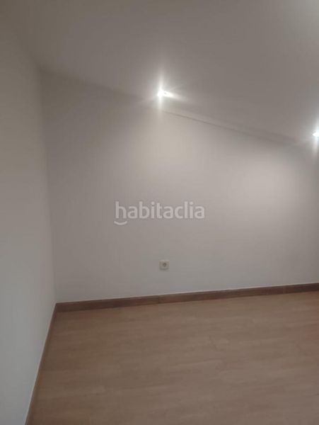 Foto cd1ec81a-c03b-4b25-bf7e-25169966cc4a. Casa a Numancia Madrid