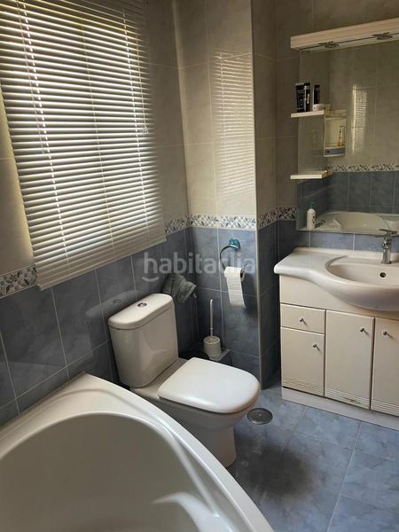 Foto fb27d159-a8ec-41f7-9ae2-5e8272b59127. Pis a Hispanidad - Vivar Téllez Vélez - Málaga