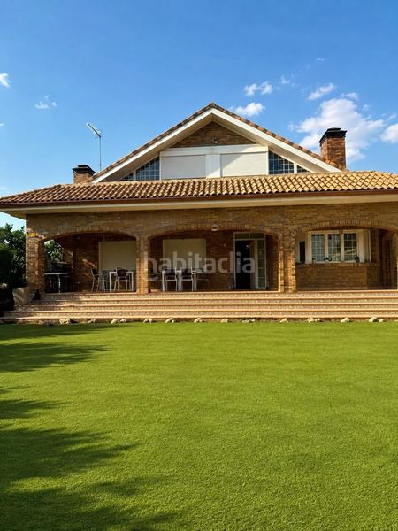 Foto 0d42a204-3c6a-46bc-8fa7-5403c8d2d293. Casa amb calefacció aparcament piscina a Casar (El)