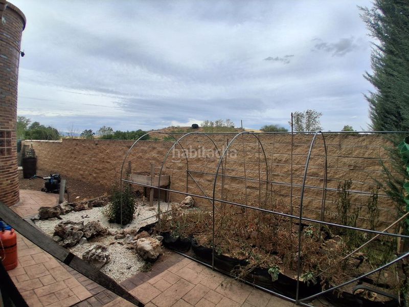 Foto b62910b9-3f1b-47ff-ac95-1669cabab860. Casa amb calefacció aparcament piscina a Casar (El)