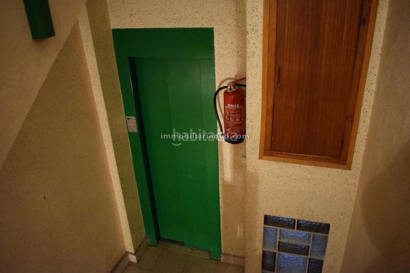 Foto cee81219-57d9-46d1-a9e5-4ae7fbd3e2c8. Edifici a Pas de La Casa Encamp
