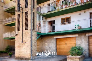 Pis en Carrer pilar moret 3. Gran piso de 183 m² construidos con terraza en mata - porqueres.