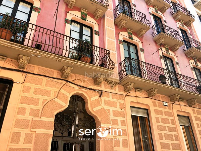Foto 29f4a88f-348c-4f1a-b498-996abb3a7be6. Piso en carrer del nord 14 venta de piso de 199m2 en edificio modernista en Girona