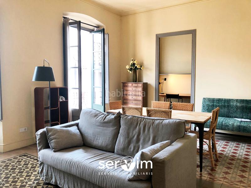 Foto 49a03efe-738a-4cdb-9c1a-6d0212c7da69. Piso en carrer del nord 14 venta de piso de 199m2 en edificio modernista en Girona