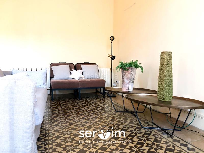 Foto a4a36c7b-8519-4287-82ea-aec4b948018e. Piso en carrer del nord 14 venta de piso de 199m2 en edificio modernista en Girona