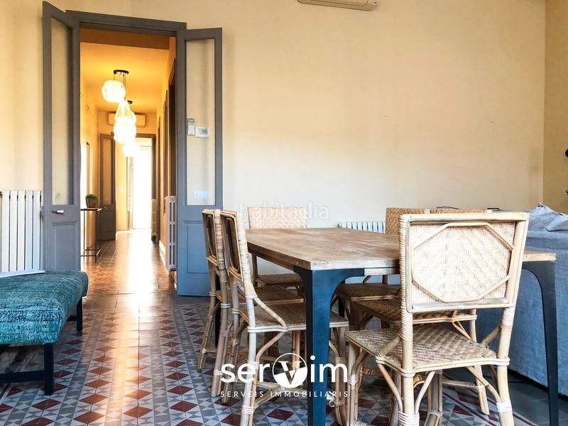 Foto d05c02bb-8da9-49ba-88f9-240570130df2. Piso en carrer del nord 14 venta de piso de 199m2 en edificio modernista en Girona