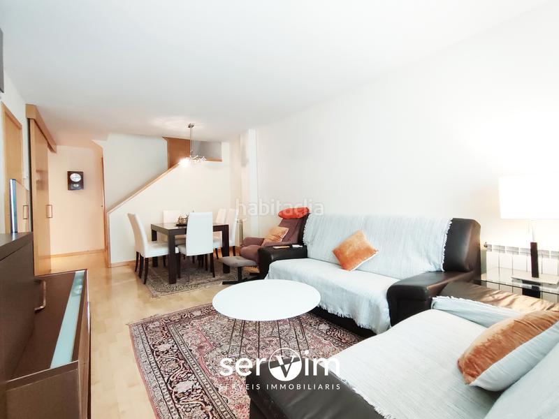 Foto 2040bdac-5479-470a-a667-bb8b4e2d2746. Piso dúplex de 136 m² en el barrio de La Devesa en Girona