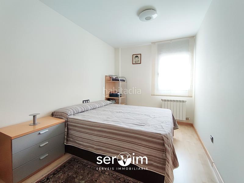 Foto 698973a6-8e73-49c1-8b3f-393dba293118. Piso dúplex de 136 m² en el barrio de La Devesa en Girona