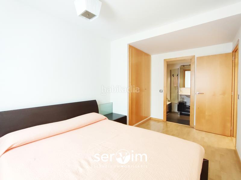Foto fe1f2fc3-abd2-41ca-9e54-3b90ff94c50f. Piso dúplex de 136 m² en el barrio de La Devesa en Girona