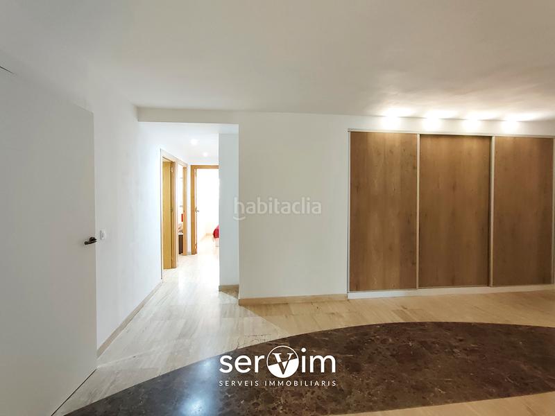 Foto 3238b4ce-a8fc-4188-8148-aef8db4be83f. Etagenwohnung mit heizung in Eixample Nord Girona