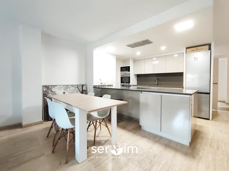 Foto 80f843db-eb57-458c-aea2-9817c68686dd. Etagenwohnung mit heizung in Eixample Nord Girona