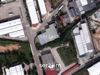 Location Bâtiment à usage industriel à Calle  garrotxa 6. Nave industrial en alquiler  en cassà de la selva