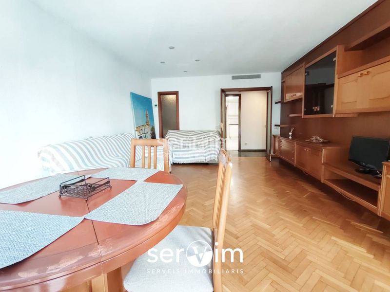 Foto 3104e4e3-4fef-497c-a786-d5b349fea471. Piso  espacioso en venta en el eixample en Eixample Nord Girona