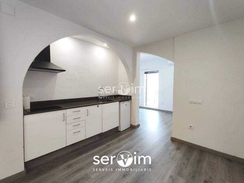 Foto 1ec35861-cdde-4eb5-b2fe-f8f2934690d6. Pis a Centre-Barri Vell Girona