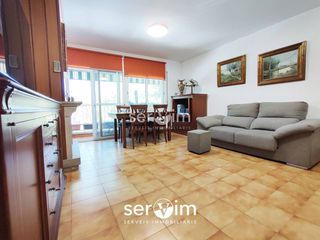Casa  Calle barcelona. Casa adosada en venta en el centro de llagostera