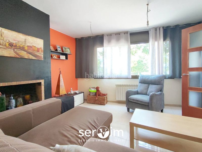 Foto 1d5b80aa-ad48-4962-b870-04baba4b1c57. Casa adossada amb calefacció aparcament a Llagostera