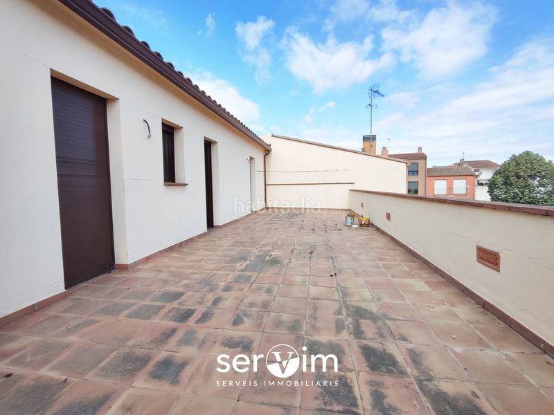 Foto b25383fb-aa4c-46f9-a039-08be78eef535. Casa adossada amb calefacció aparcament a Llagostera